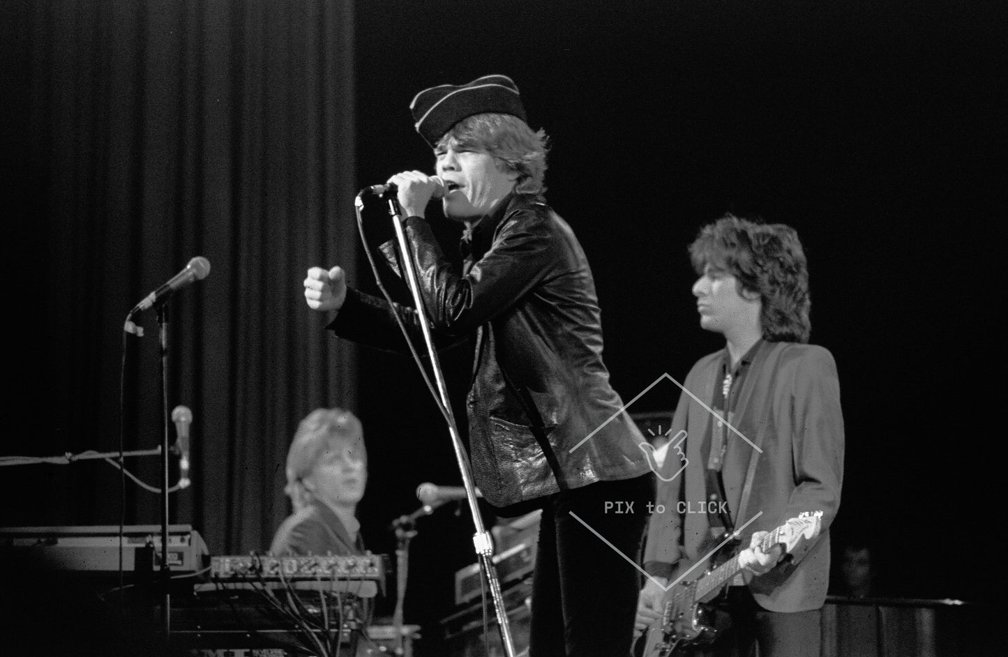David Johansen performs at benefit concert for Indochinese refugees - The Palladium - New York City - February 16, 1979